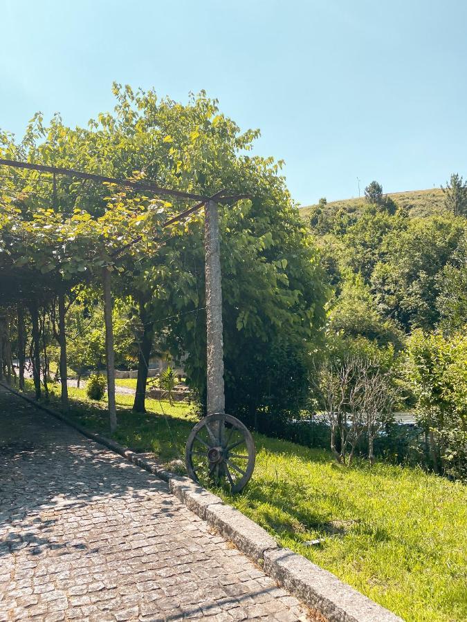 Quarto Familiar Zona Guimarães Exterior foto